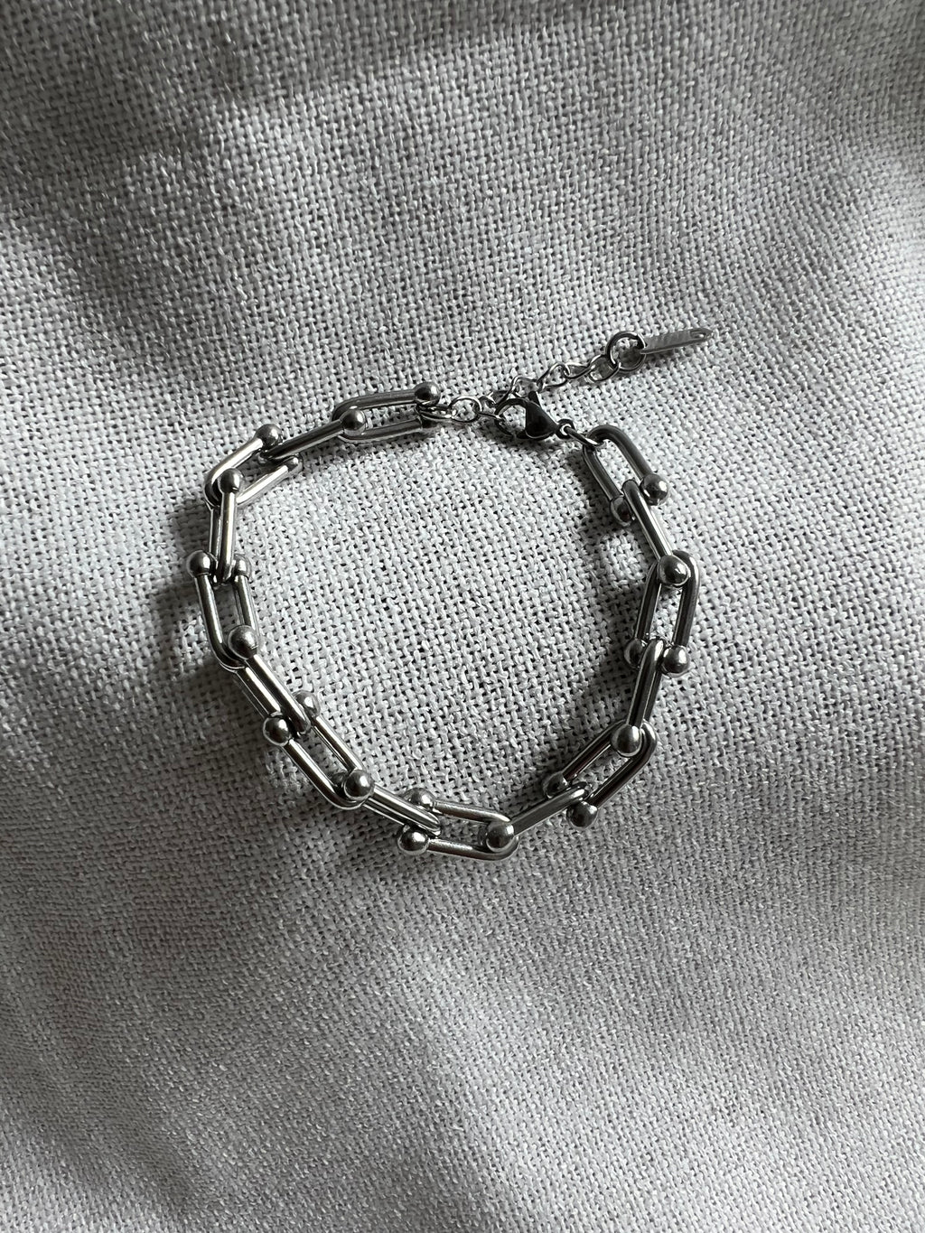 silver holly bracelet