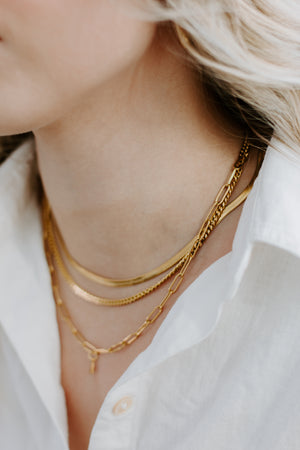 Chic link chain necklace to compliment your neckline! 14 Karat Gold Plated Hypoallergenic Tarnish Resistant 40cm, 45, or 50cm length | Easy Link Chain Necklace | Handmade Jewelry EasyClubCo