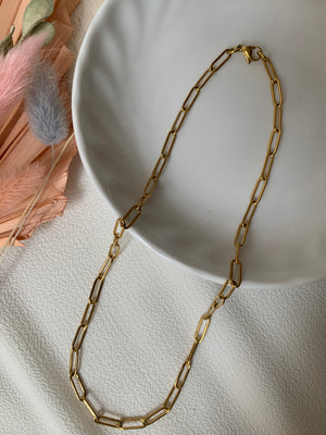 Chic link chain necklace to compliment your neckline! 14 Karat Gold Plated Hypoallergenic Tarnish Resistant 40cm, 45, or 50cm length | Easy Link Chain Necklace | Handmade Jewelry EasyClubCo